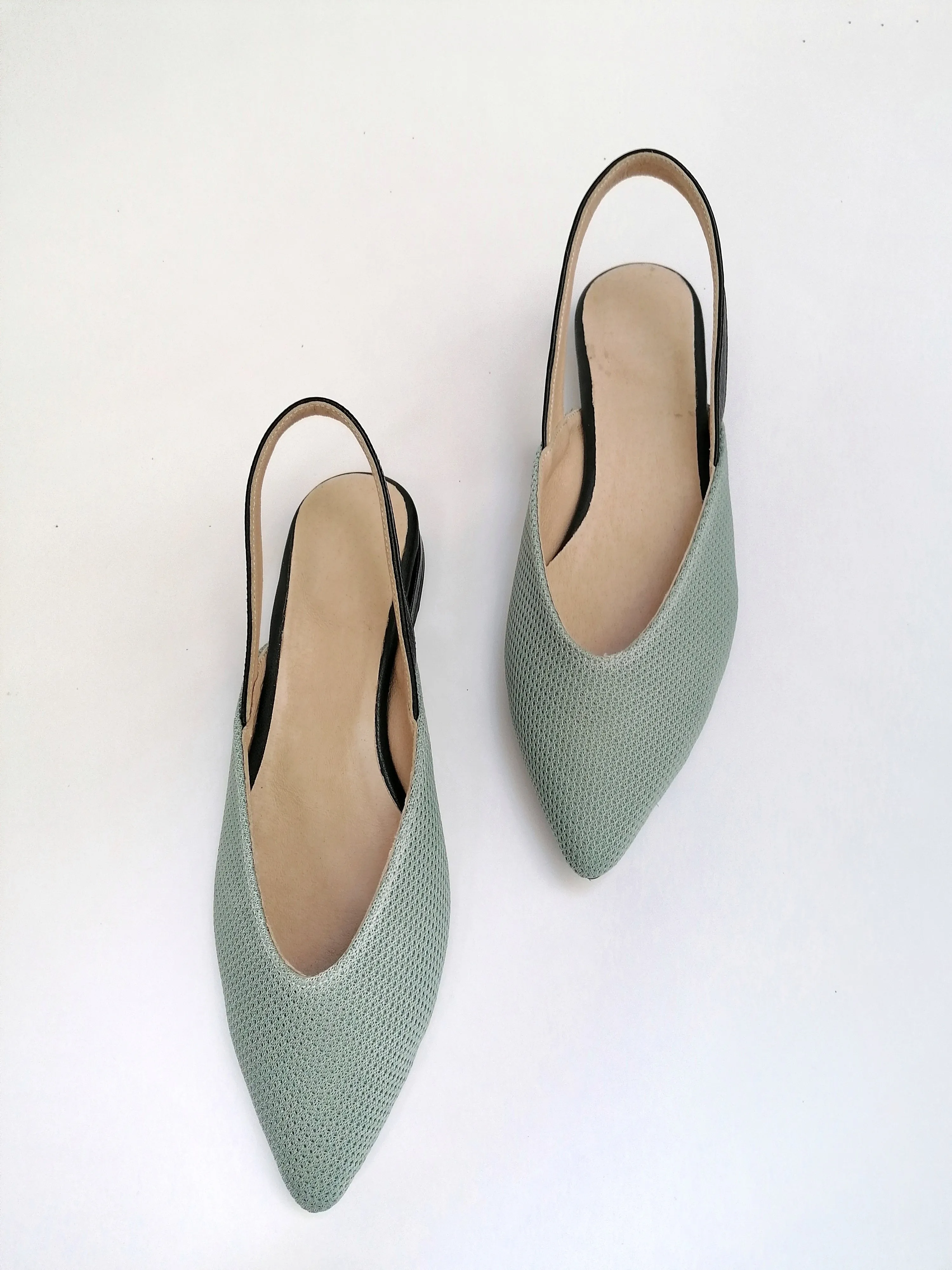 #14 Dusty Mint & Black Flats