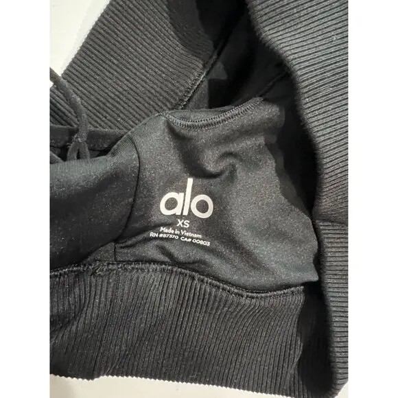ALO Yoga Alosoft Head Start Bra in Black