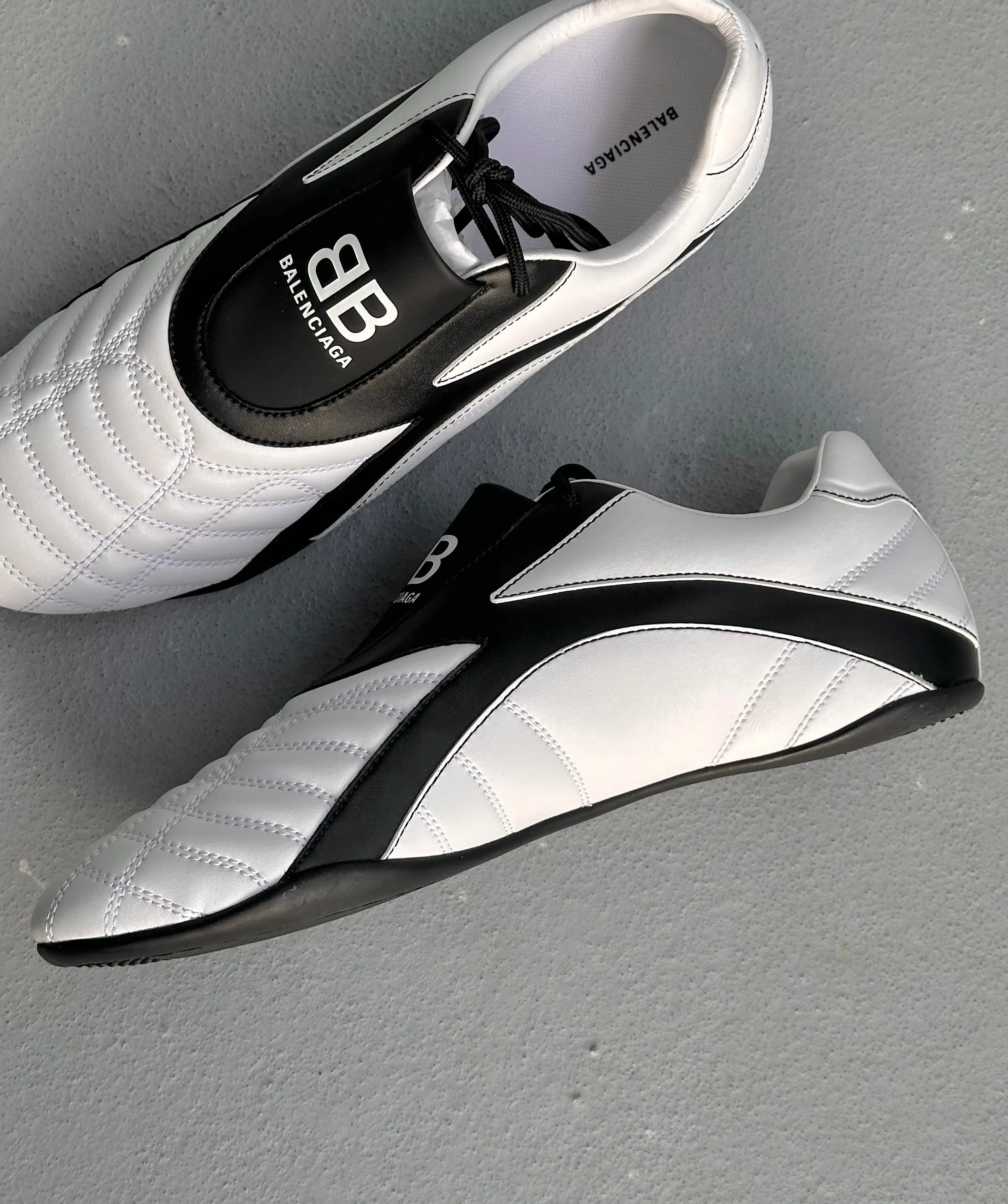 BALENCIAGA AW20 “Zen” Leather Sneakers