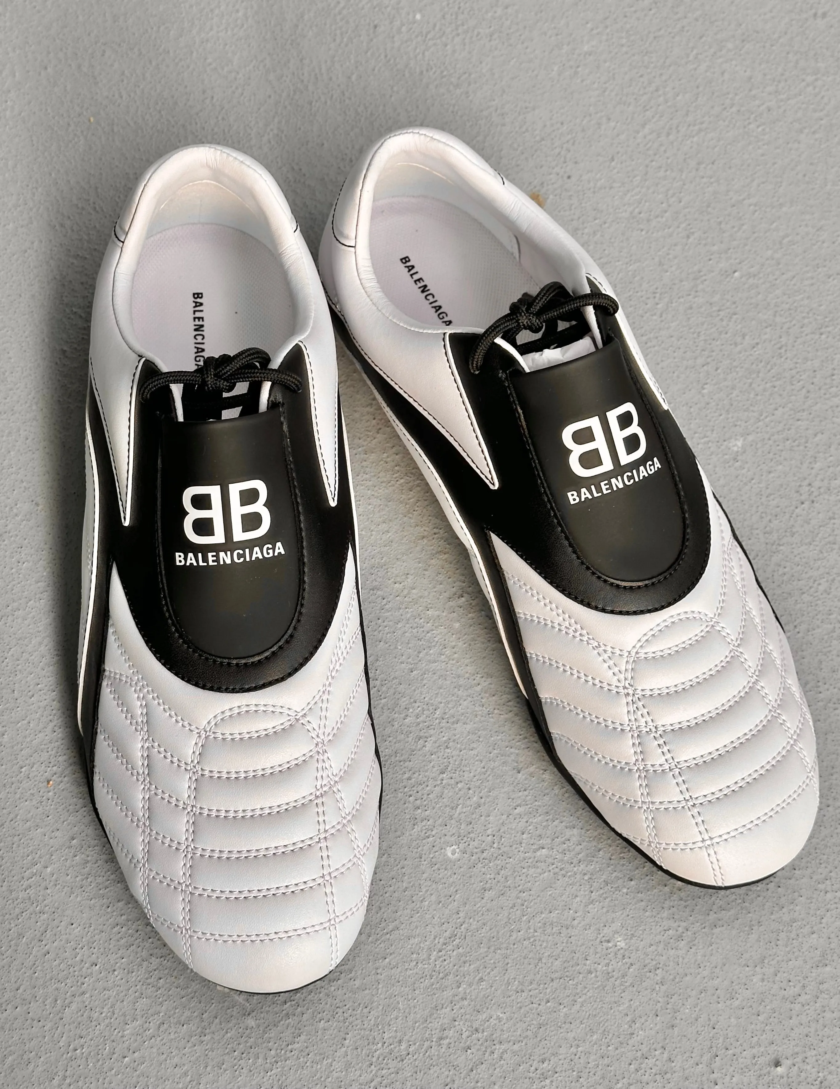 BALENCIAGA AW20 “Zen” Leather Sneakers