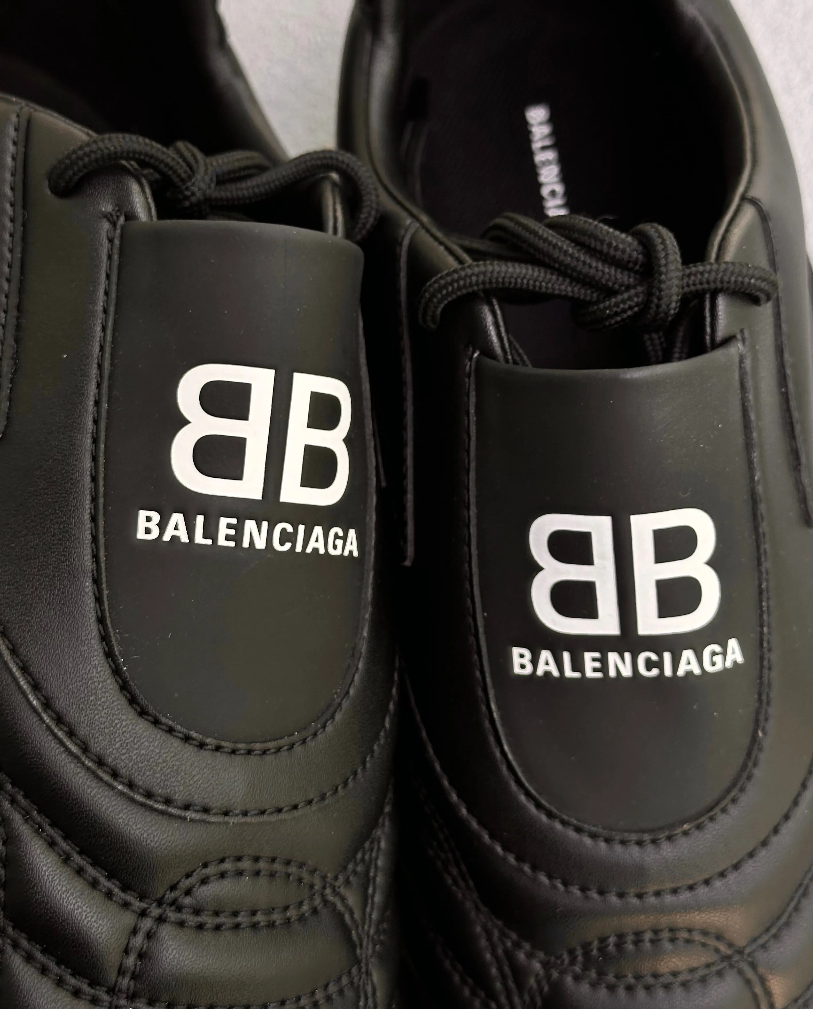 BALENCIAGA AW20 “Zen” Leather Sneakers