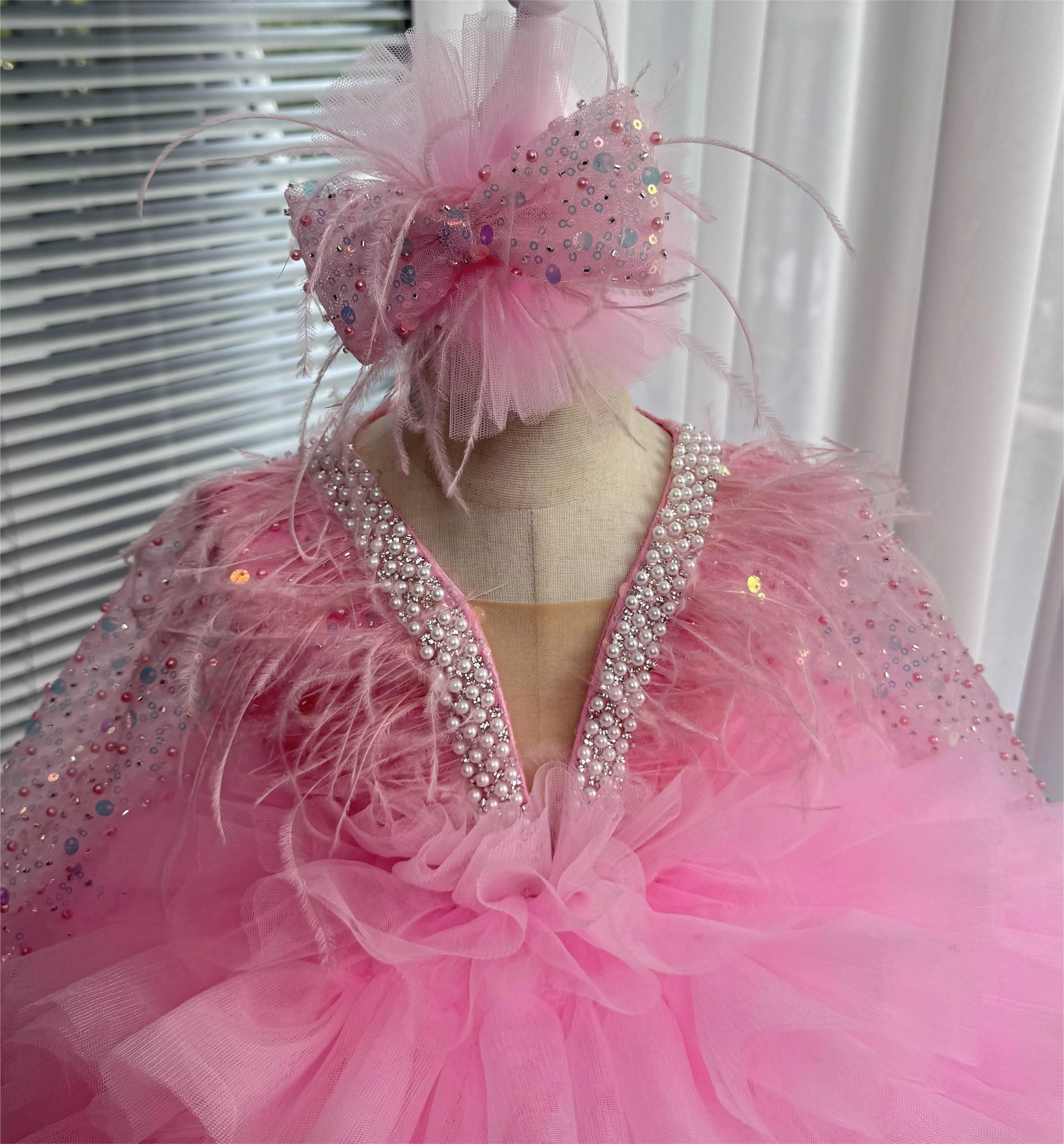 Children's Dress Sequin Feather Long Sleeve Trailing Birthday Party Girls Evening Dress