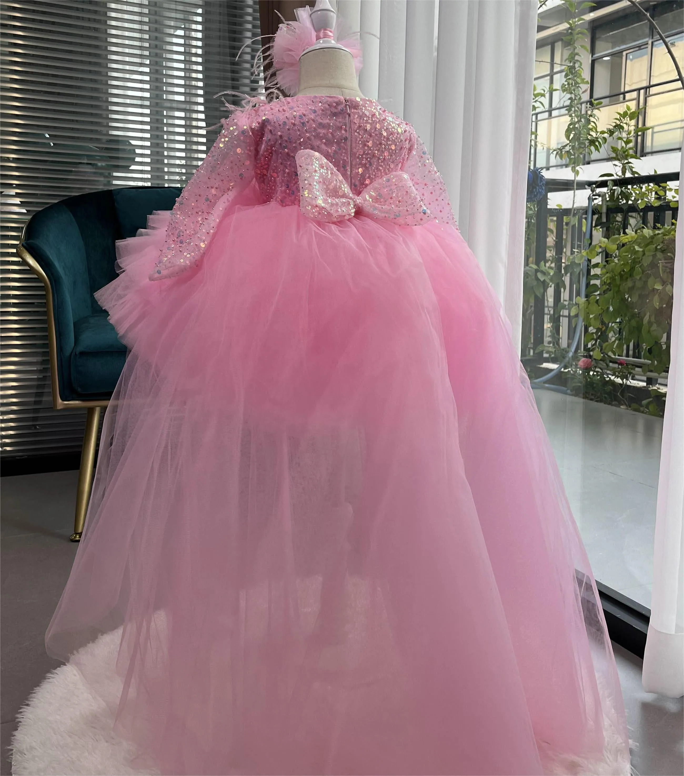 Children's Dress Sequin Feather Long Sleeve Trailing Birthday Party Girls Evening Dress