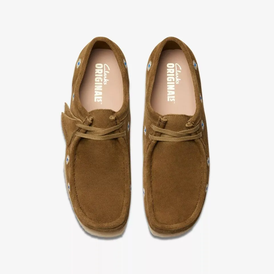 Clarks Men's Wallabee Dark Olive Emb 26175852