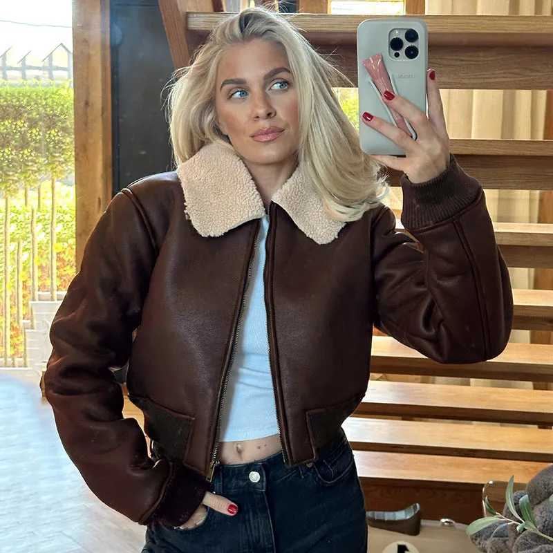 Cropped Faux Leather Jacket with Plush Turndown Collar for Effortless Warmth