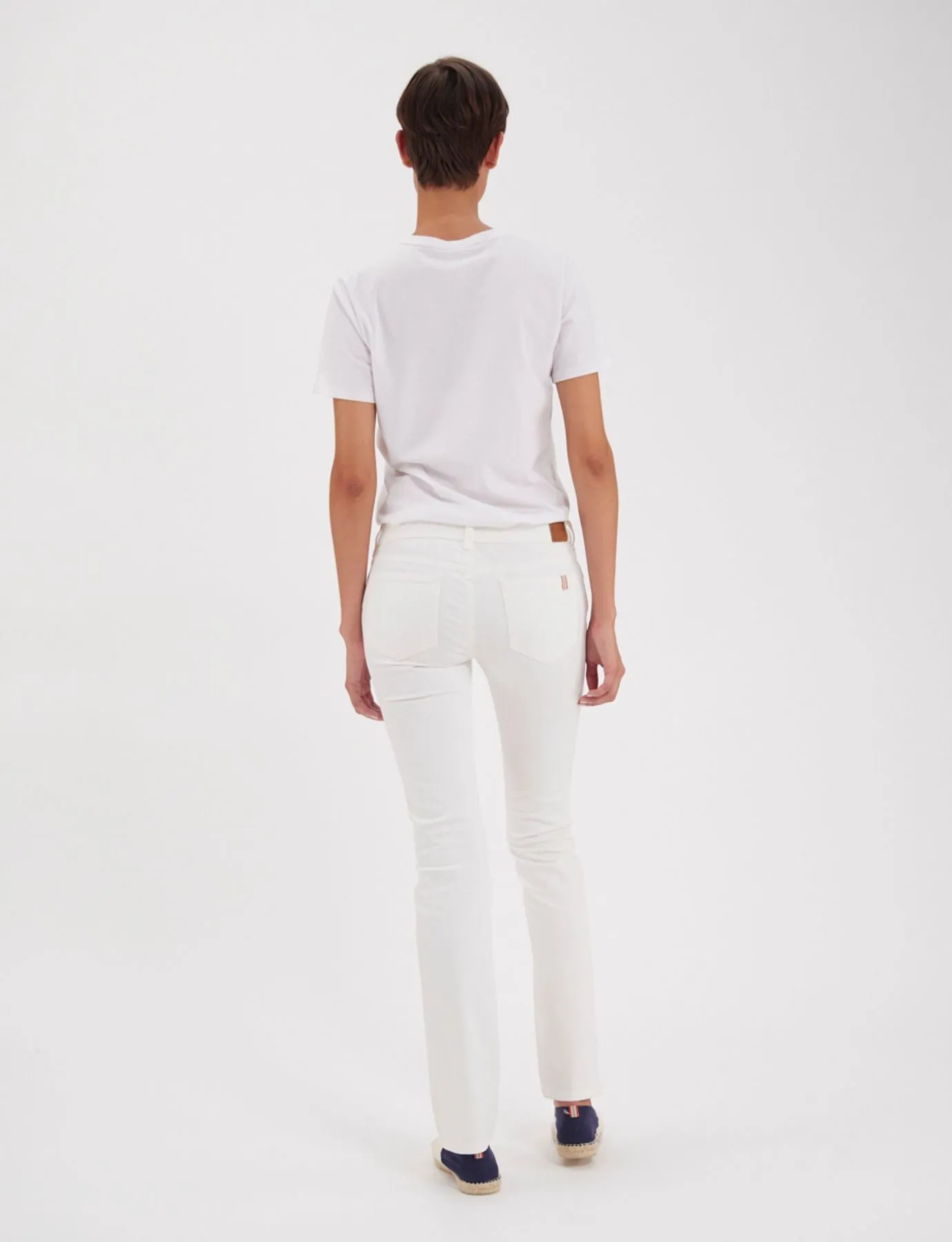 Denim Anemone white