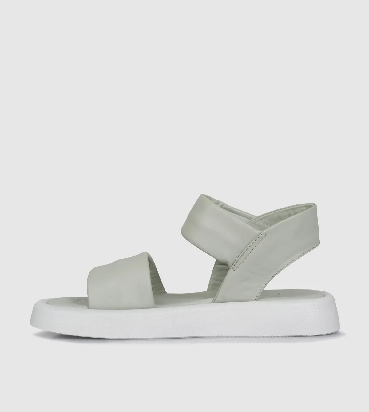 Iselin Flatforms by Sempre Di