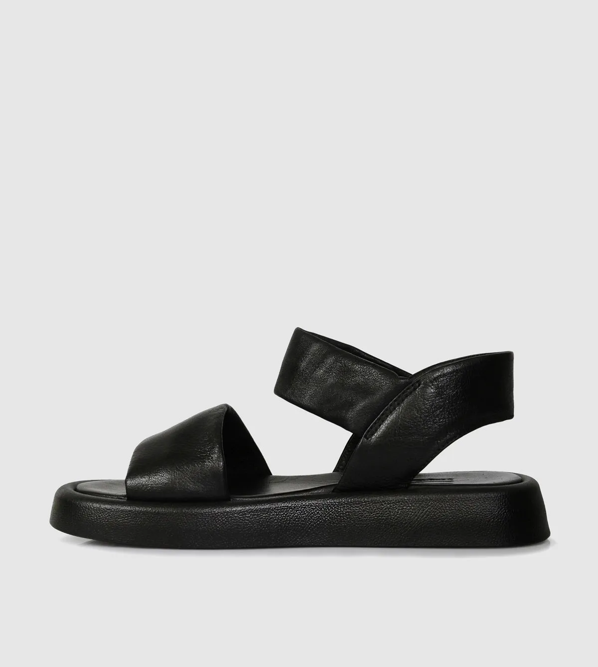 Iselin Flatforms by Sempre Di