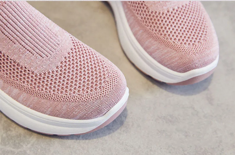 Lightweight Breathable Platform Slip-On Sneakers for Women