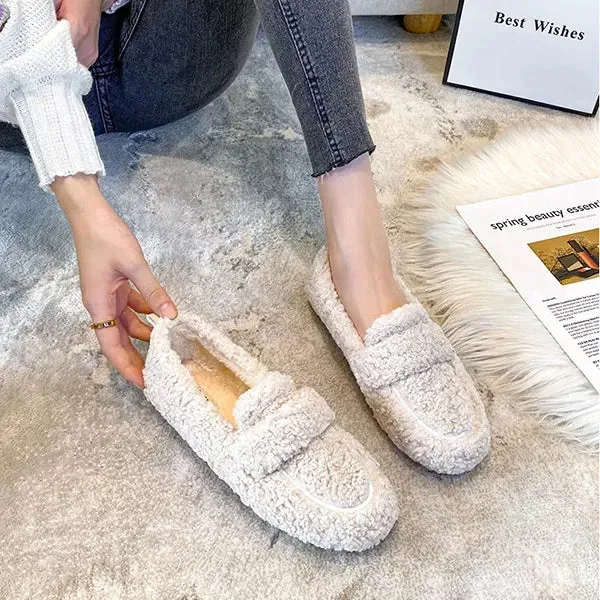 LuxeFur | Pluche Mocassin Slippers