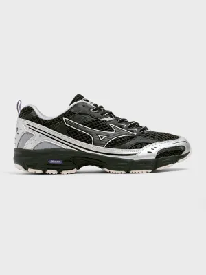 Mizuno MXR 'Millennium' Sneakers | Black/Silver