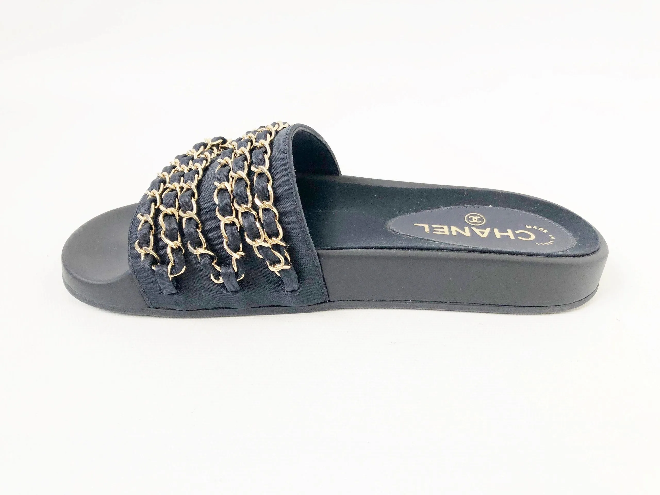 NEW Chanel Chain-Link Accent Slides Size 37 It (7 Us)
