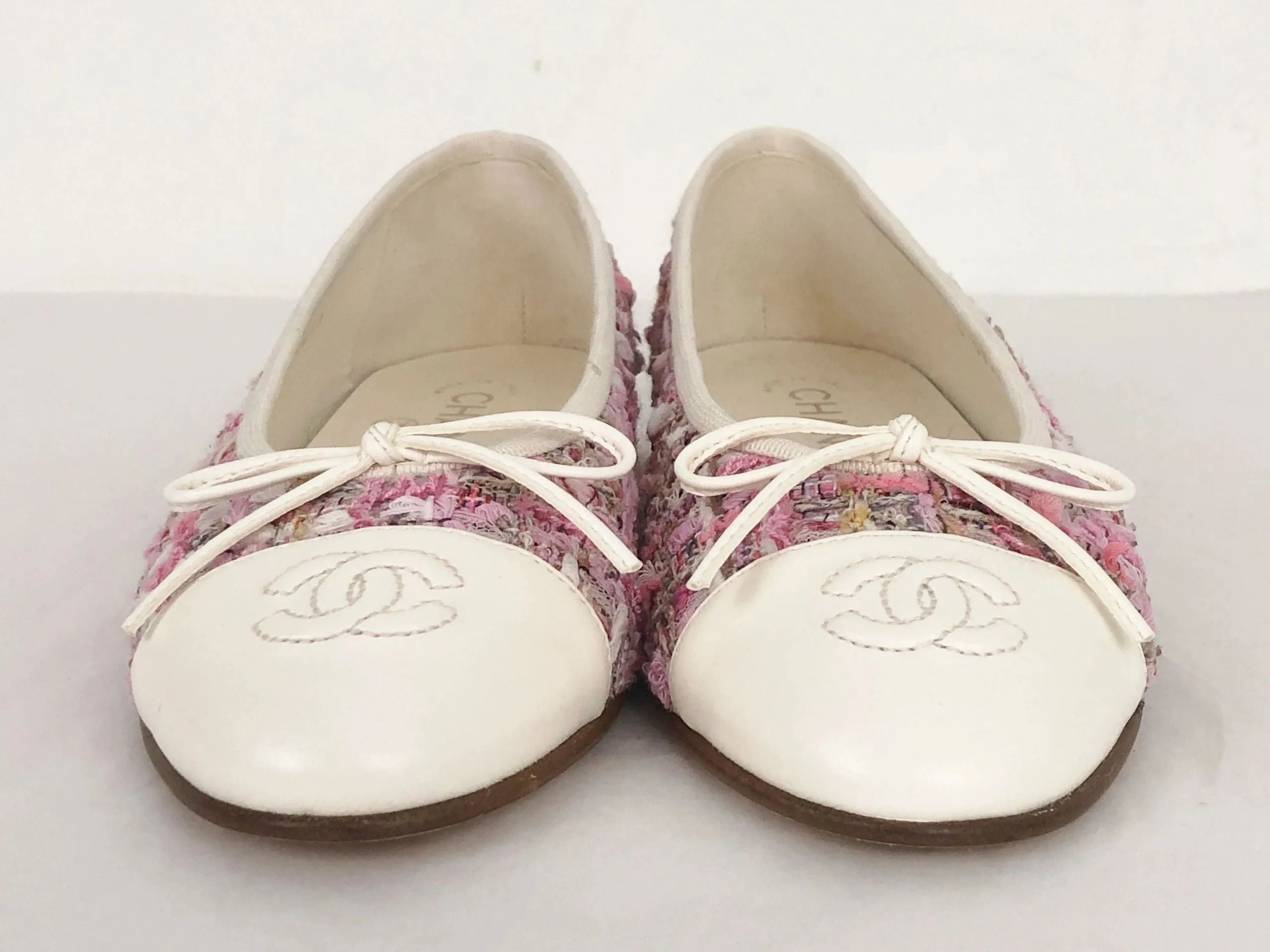 NEW Chanel Pink Tweed Ballet Flats Size 36.5 It (6.5 Us)