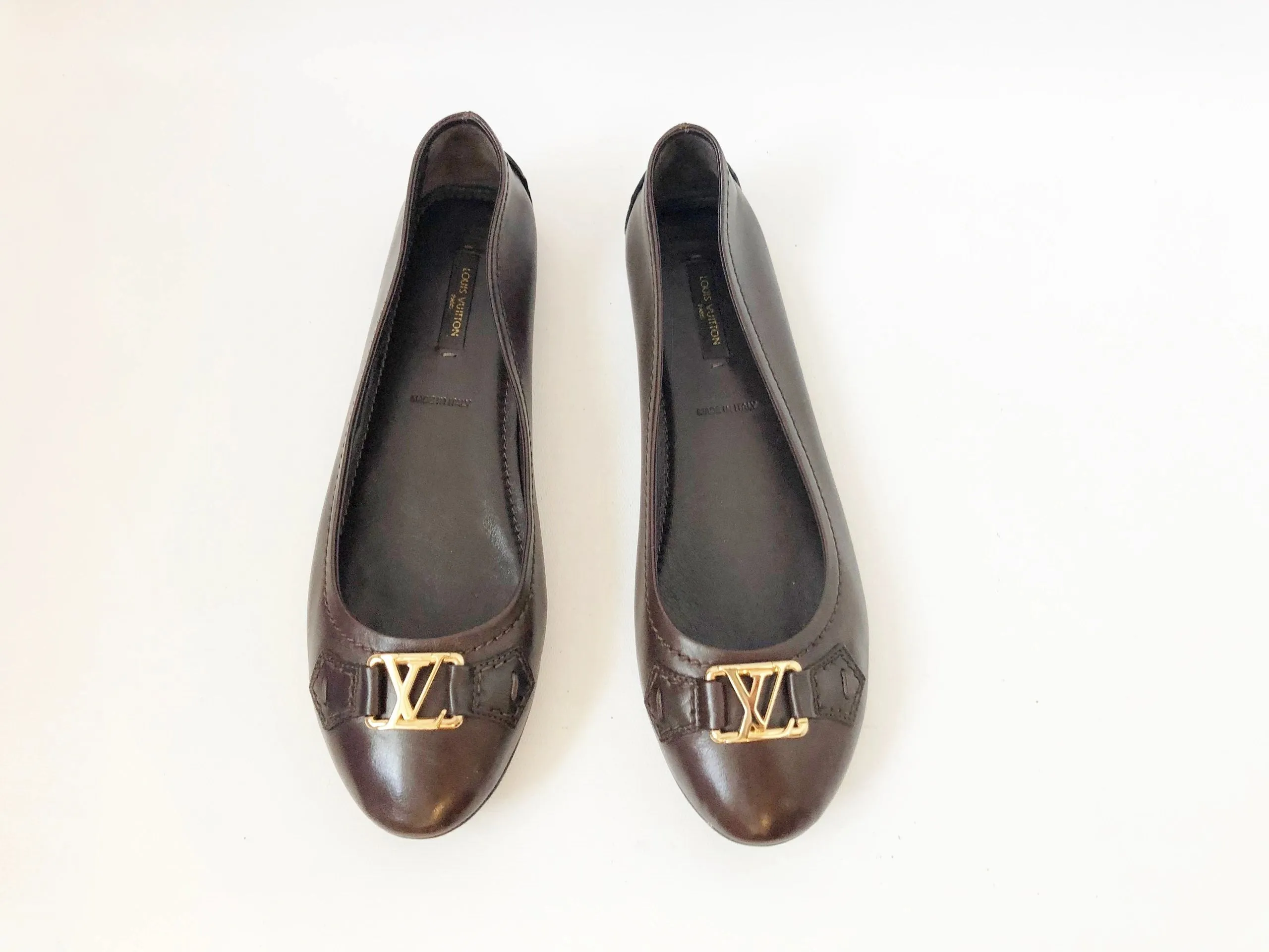 NEW Louis Vuitton Ballet Flat Size 9