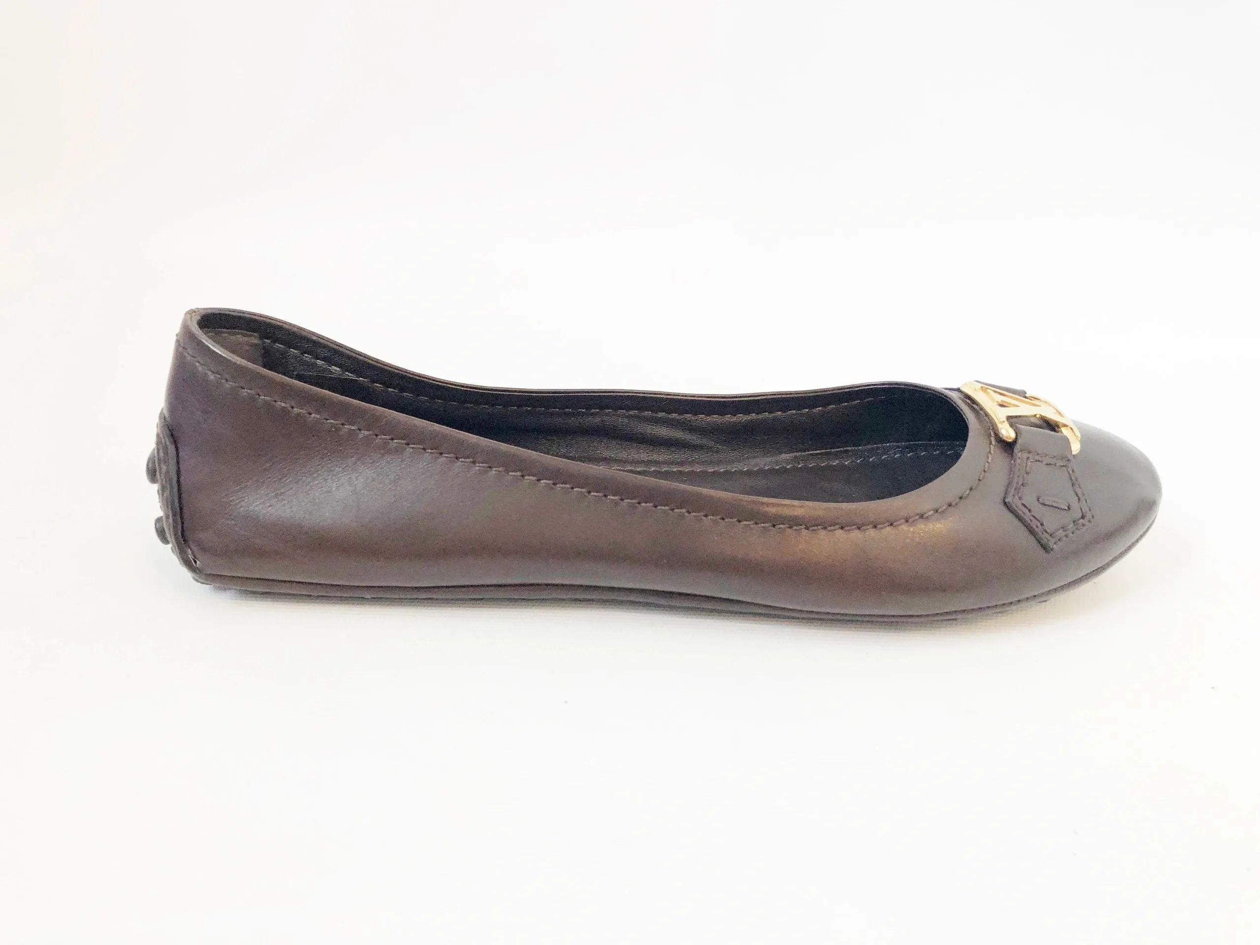 NEW Louis Vuitton Ballet Flat Size 9