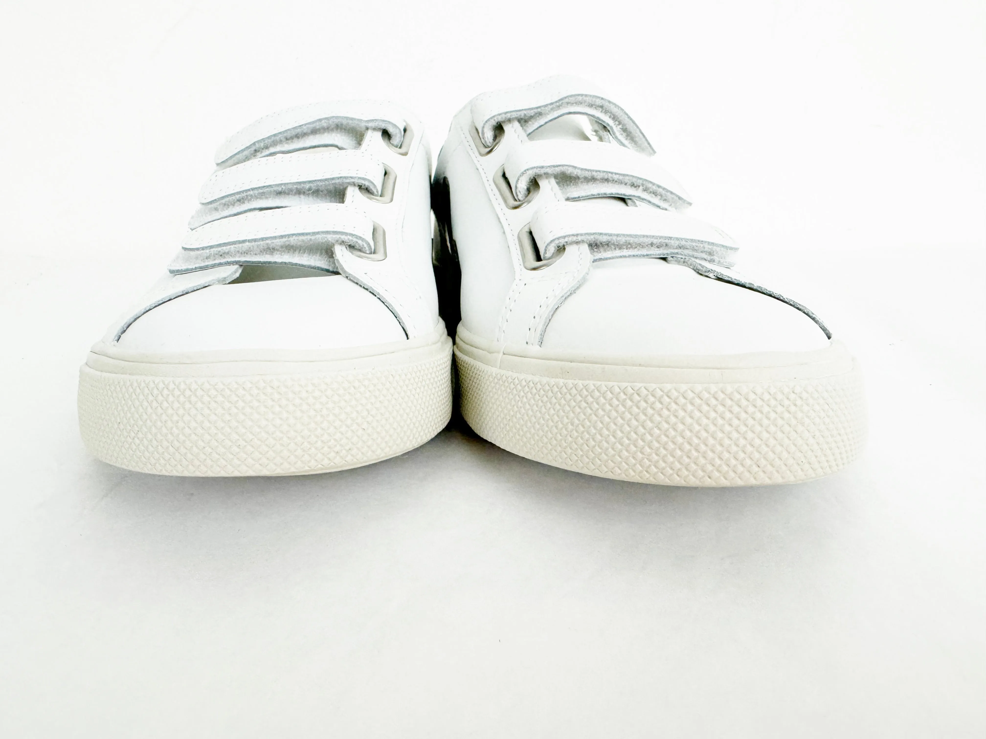 NEW Veja Recife Velcro Sneaker Size 7