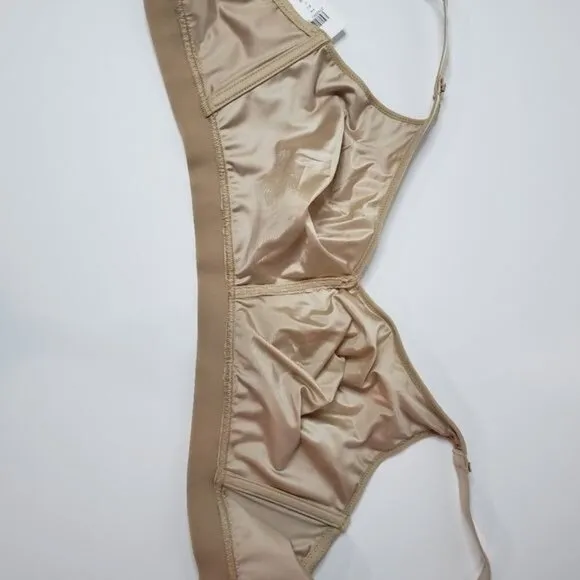 NWT Chantelle C Magnifique Wirefree Bra 40C