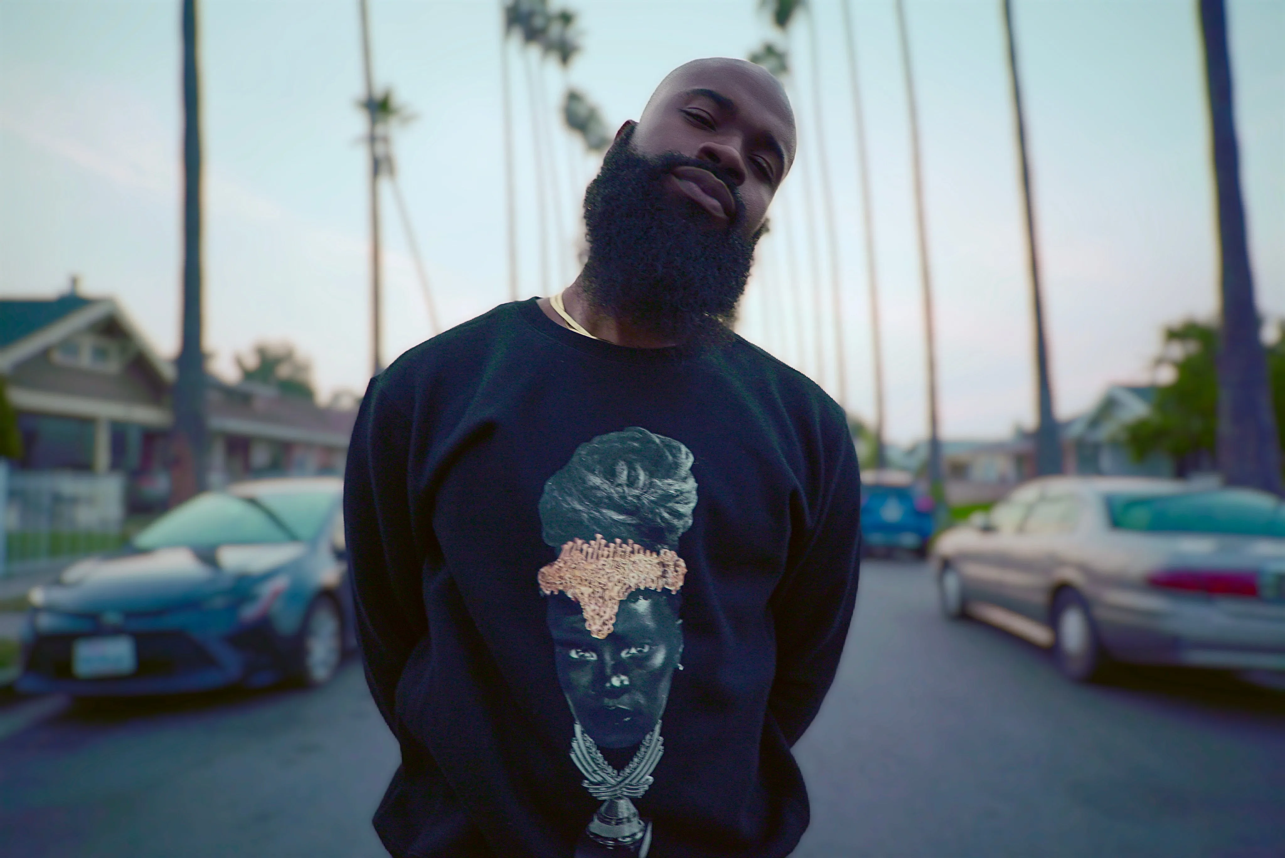 Nzinga Sweatshirt in Onyx