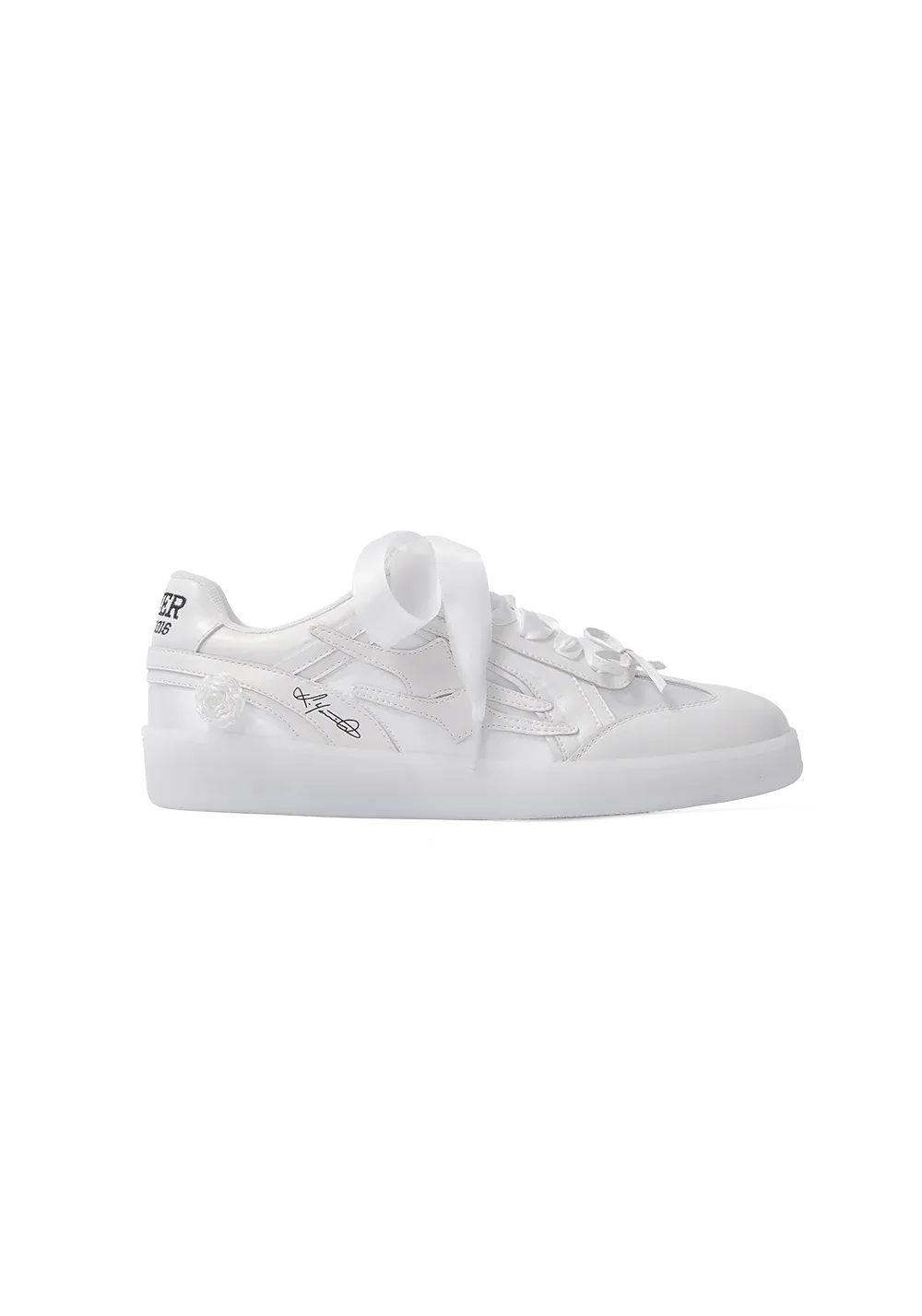 Retro Training Sneaker-White