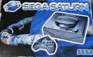 Sega Saturn Konsol i æske
