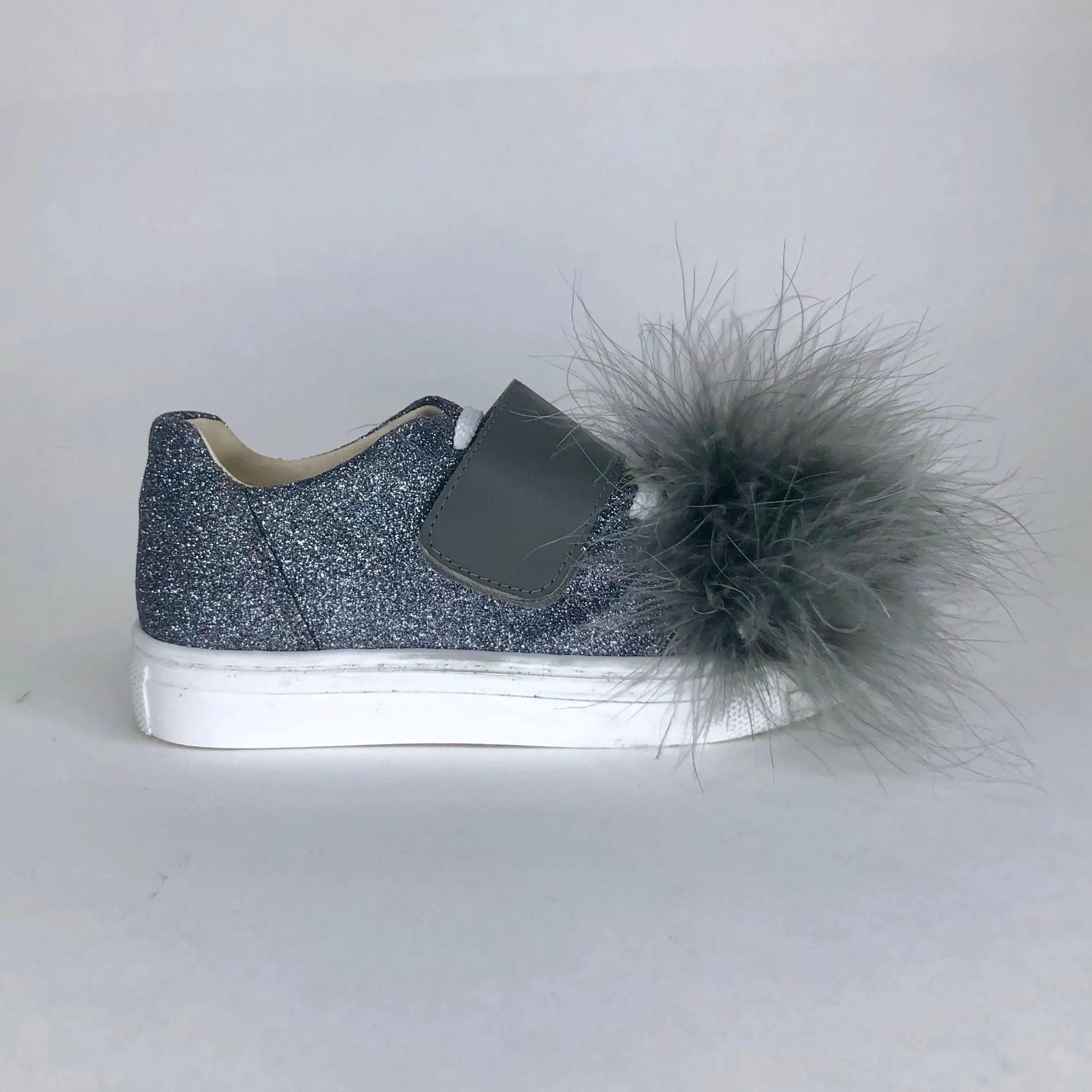 Sonatina Gray Glitter Sneaker