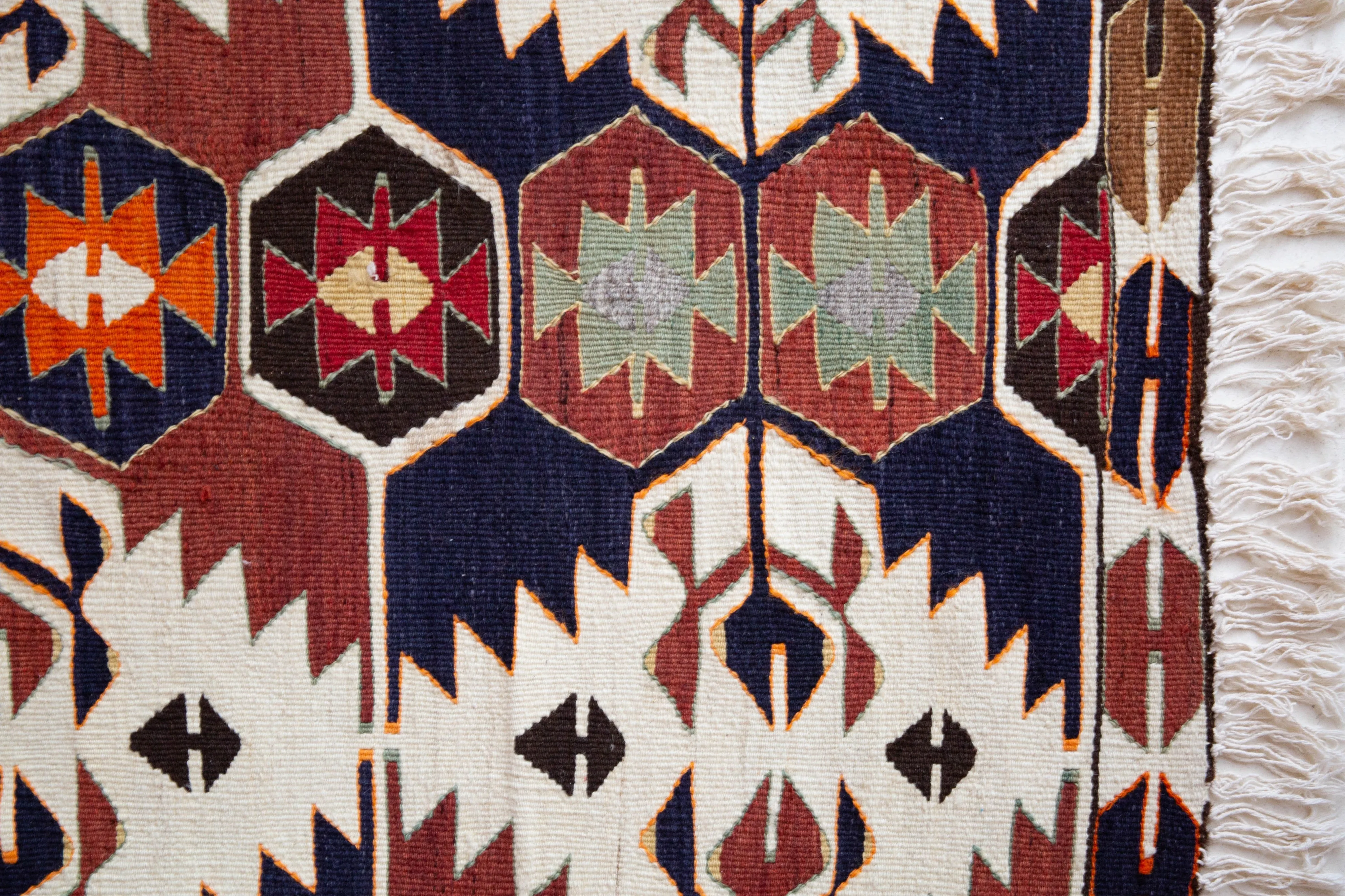 Vintage Toros Kilim Rug 3'5"x5'10"