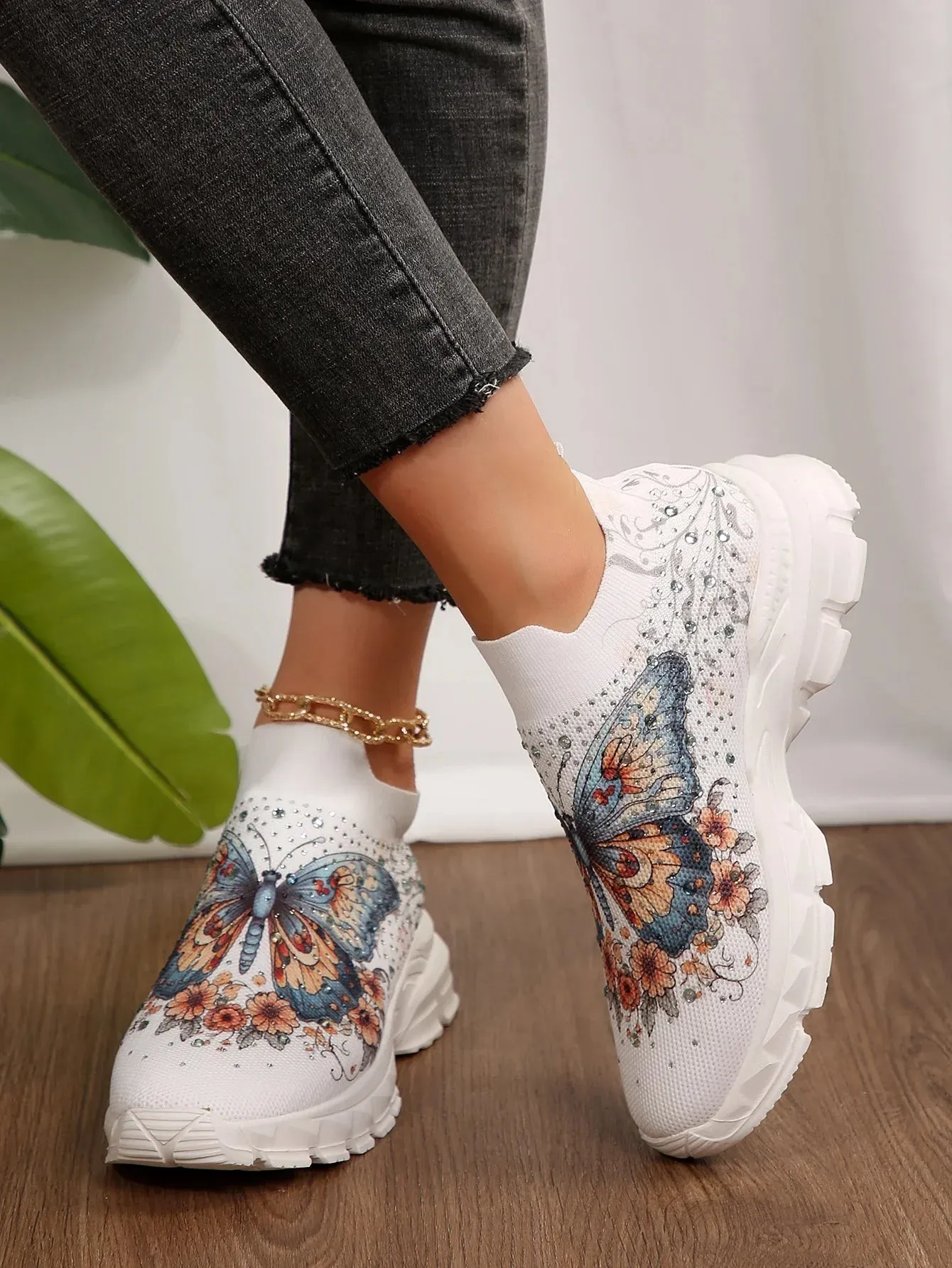 VougeVamp Women's Plaid Lightweight Sneakers – Breathable Low-Top Sports Shoes for Spring & Autumn