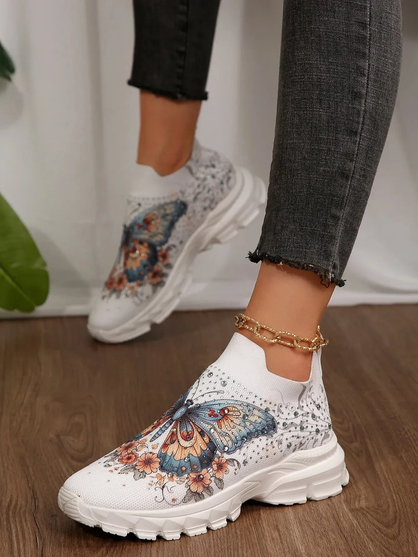 VougeVamp Women's Plaid Lightweight Sneakers – Breathable Low-Top Sports Shoes for Spring & Autumn