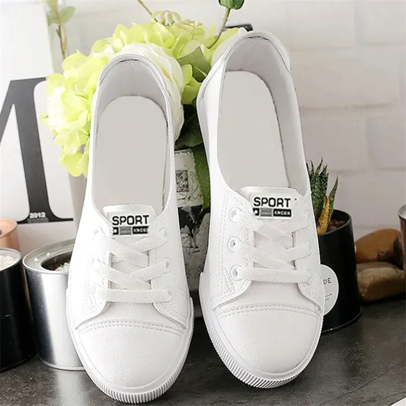 Women Flat Shoes New Light -mouth White Shoes Female Cloth Shoes leisure Korean Ladies Shoe Soft Breathable Zapatos Para Mujeres