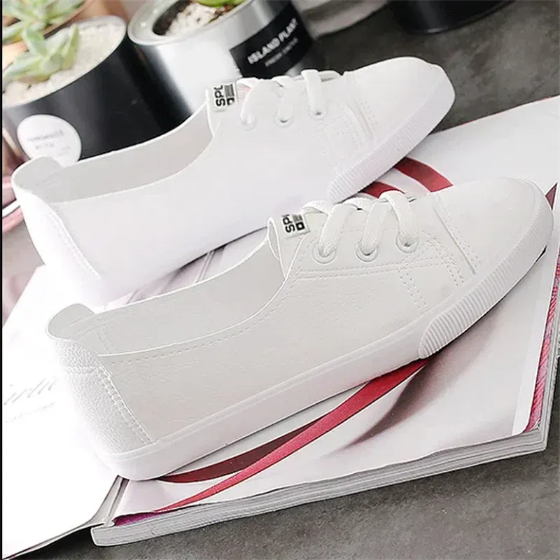 Women Flat Shoes New Light -mouth White Shoes Female Cloth Shoes leisure Korean Ladies Shoe Soft Breathable Zapatos Para Mujeres
