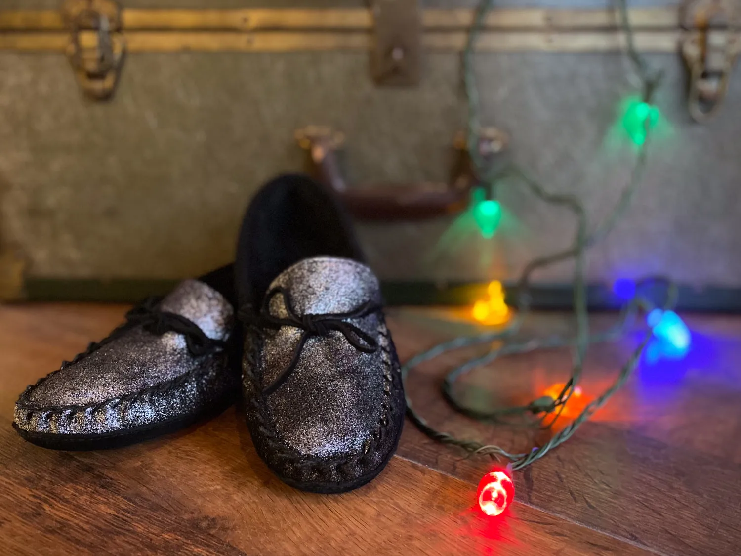Women's Lined Shimmering Slippers (Clearance)